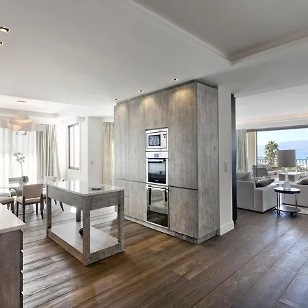 Ref 1238 - Croisette - Sea View For Rent Cannes