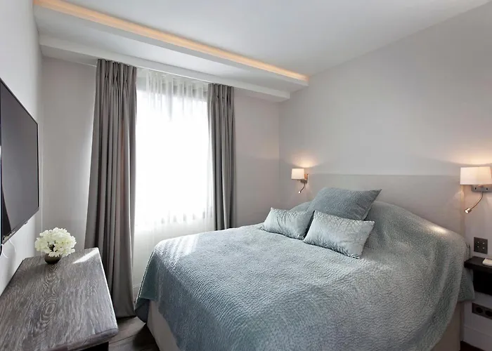 Ref 1238 - Croisette - Sea View For Rent